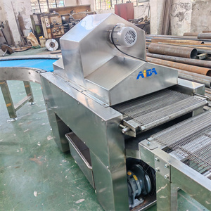 Ligne de production entièrement automatique de <span class=keywords><strong>biscuits</strong></span> durs 450 kg/h |   Machine fiable pour la fabrication de <span class=keywords><strong>biscuits</strong></span> Marie & Petit <span class=keywords><strong>Beurre</strong></span> - Product Image 3