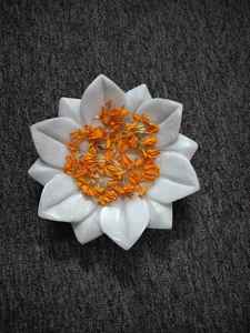 Bougeoirs en cire parfumée de soja de luxe faits à la main décoration intérieure créative ensembles d'articles de créateur pour la Saint-Valentin Pâques Noël - Product Image 5