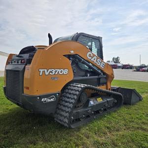 Chargeuse compacte de haute qualité TV370B Skid Steer Loader à vendre - Product Image 3