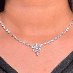 Collier ras de cou tennis en or jaune de luxe 9,09 Ct Moissanite taille baguette effilée Bijoux de fiançailles, d'anniversaire, de mariage et de fête - Product Image 4