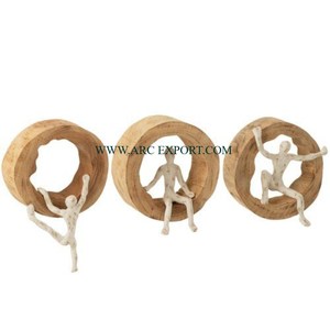 Sculpture décorative en métal couleur or en aluminium moulé à la main Accent de table Designer Art créatif Bureau Sculpture d'intérieur - Product Image 2