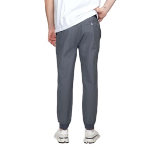 กางเกงวิ่งคุณภาพสูงสำหรับผู้ชายเครื่องแต่งกายแนวสตรีท-มีสไตล์ระบายอากาศได้ดีและเหมาะสำหรับชุดลำลองอินเทรนด์และกิจกรรมในเมือง - Product Image 1