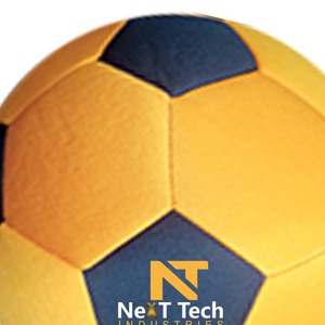 Tech Soft Ball pour les jeux de la maison avec un design personnalisé et un logo personnalisé Suivant - Product Image 5