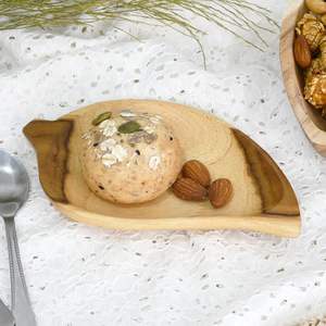 Plato de Servir de Madera de Teca con Forma de Hoja Natural Vintage |   Platos de Madera para Servir Comida |   ARTESANÍAS DE INDIA SHINE, Tamaño Personalizable - Product Image 5