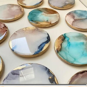 การออกแบบที่รองแก้วทรงกลมที่เป็นเอกลักษณ์ ผสมผสานระหว่างหินอ่อนและไม้ เป็นของตกแต่งที่โดดเด่น มีจำหน่ายในราคาขายส่ง - Product Image 4