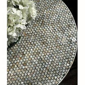 Mesa de Centro de Lujo Ecológica de Alta Calidad con Incrustaciones de Nácar, Diseño Moderno, Hecha en Vietnam - Product Image 1