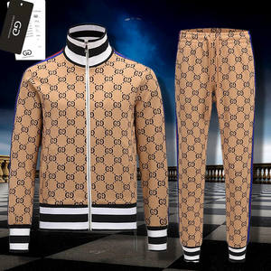 Ensemble de Survêtement Deux Pièces Homme Dernière Collection 2024 Urbain avec Fermeture Éclair Avant, Ourlet et Poignets Côtelés - Product Image 2