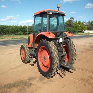 Tractor Agrícola M108S 4WD con Caja de Cambios de 18 Velocidades, Motor y Bomba, Usado, Alta Productividad, Bajo Ruido, Venta al Por Mayor - Product Image 2