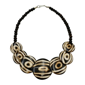 Handcrafted Natural Buffalo Horn <b>Bib</b> <b>Necklace</b> Eco-Friendly Statement Jewelry for Women in Tribal and Ethnic Styles - Product Image 4