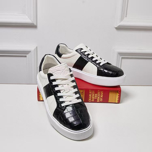 Zapatillas Deportivas de Piel con Textura de Cocodrilo Premium – Zapatos Casuales de Plataforma con Parches en Blanco y Negro para Hombre - Product Image 1