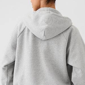 Sweat à capuche zippé pour femmes avec logo personnalisé, manches longues, prix de gros pour les acheteurs en gros, vêtements décontractés pour l'hiver, couleur unie - Product Image 5