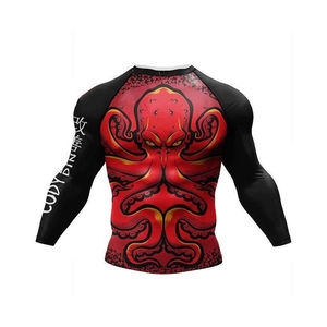 Camisetas de Compresión Personalizadas de Alta Calidad para Hombre, Camisetas de Secado Rápido para Gimnasio y Fitness, Conjunto de Camiseta y Pantalones Cortos de Poliéster Sublimado - Product Image 4