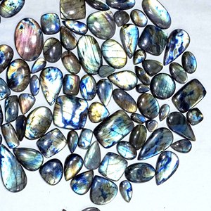 Lote de piedras preciosas sueltas de cabujón de labradorita de cuarzo natural pulido a mano para la fabricación de joyas hechas a mano por artesanos - Product Image 5
