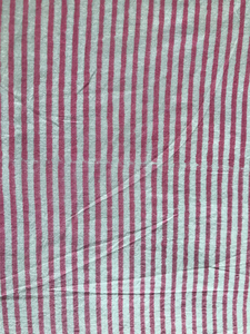 Tissu en coton imprimé à la main, motif rayé vertical rose et blanc - Product Image 3