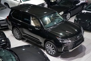 Lexus GX SUV noir d'occasion, véhicule utilitaire sport de luxe à essence pour le transport professionnel - Product Image 2