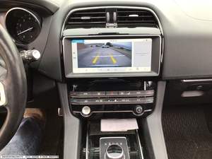 Jaguar F-PACE 25t Prestige 2019 - Product Image 4