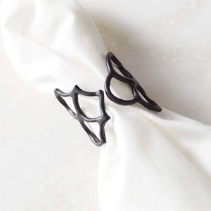 Servilletero de metal con temática floral adornada con detalles hechos a mano para exquisitas mesas de eventos y estilo de boda patrimonial - Product Image 3