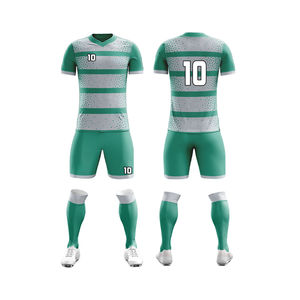 Nuevo OEM 100% Poliéster Sublimación Fútbol Jersey Set Secado rápido Transpirable Equipo personalizado Uniforme de fútbol Jersey en blanco - Product Image 1