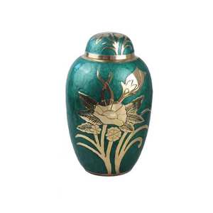 Vente chaude avec un prix raisonnable Urnes hautes faites à la main Accessoires funéraires Urne en métal Crémation Qualité d'exportation de haute qualité - Product Image 3