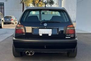 Volkswagen Golf GTI 16V d'occasion de 1996, inspiré de la rallye, maniabilité agile, PowerDrive, à vendre - Product Image 3