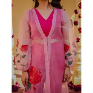 Ensemble en organza 3 pièces pour femmes Mishika, rose rose peinte à la main - Product Image 6