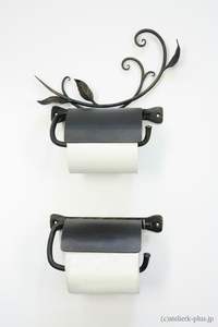 Porte-papier hygiénique en fer de style ferme rustique avec un design fait à la main parfait pour la décoration et l'organisation de la salle de bain - Product Image 2