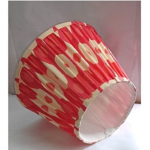 Pantalla de Lámpara de Algodón y Lino de Lujo Moderno, Hecha a Mano, con Pliegues Fruncidos, Diseño Ikat con Impresión Digital Personalizada, Lámpara de Escritorio Atractiva - Product Image 1