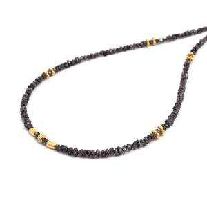 Collier en diamant noir non taillé de 2-3 mm - Product Image 1