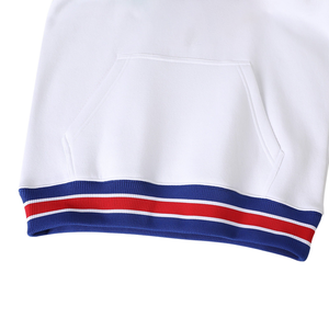 Sudadera con Capucha OES Winter White Prep Unisex, con Bolsillo Tipo Canguro, Forro Rojo, Emblema de Estrella Multicolor, 100% Algodón Orgánico - Product Image 4