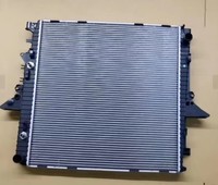 Pièces détachées automobiles JD 23073 Radiateurs pour DISCOVER Y3 4 4.0i 2000-2012 chez Radiators PCC500041 PC500093 LR021777 Radiateur automobile