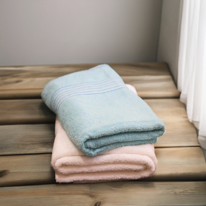 Toalla de Golf de Primera Calidad, 100% OEM, Extra Duradera, Nueva, de Color Sólido, Tejida en Algodón, de Secado Rápido y Súper Absorbente - Product Image 1