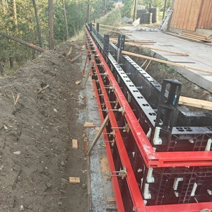 Sistema de Encofrado de Pared de Plástico ABS Reutilizable para la Construcción de Piscinas de Hormigón y Tanques de Agua - Product Image 1