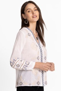 India Supplier's Classic Cotton Vintage <b>Shirt</b> <b>for</b> <b>Women</b> ODM Workwear Casual Outings Everyday Style on Sale - Product Image 2