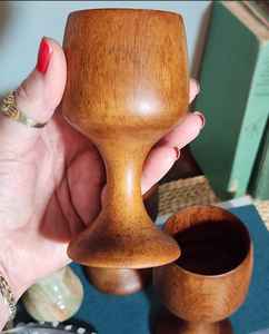 Copa de vino de madera rústica tallada a mano Drinkware - Product Image 5
