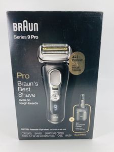 Afeitadora eléctrica Braun Serie 9, recortadora de precisión en seco y húmedo, recarga/Afeitadora eléctrica Braun 9427s Serie 9 Pro en seco y húmedo - Product Image 4