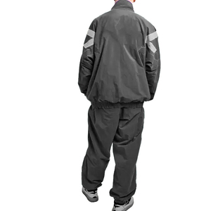 Venta caliente 100% chándal de algodón chaqueta cortavientos cremallera conjunto de 2 piezas impermeable Unisex sólido chándal invierno personalizado - Product Image 2