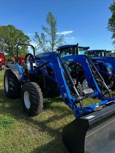 Compre tractores New Holland usados a precios reducidos, equipo agrícola duradero y fiable a la venta, compre un tractor New Holland usado - Product Image 6