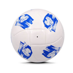 Balón de fútbol/fútbol con unión térmica de tamaño oficial ligero de alta calidad, diseño de logotipo personalizado para entrenamiento para pakistaníes - Product Image 4