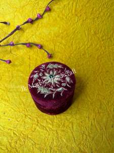 Boîte à bijoux en tissu Shanell rouge de bonne qualité, fabriquée à la main, prix de gros disponible ici - Product Image 3