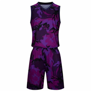 Ensemble de vêtements de basket-ball imprimé pour adultes avec maille à séchage rapide et coupe décontractée pour un confort maximal - Product Image 3