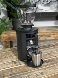 Moulin à café électrique en acier inoxydable noir, capacité 20g, 100W, classe A écoénergétique, garantie 2 ans - Product Image 2