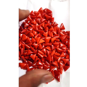 273 piezas de Coral italiano Natural 10mm cabujón triangular 691 Cts lote Iroc calidad de ventas Moonga piedras preciosas sueltas cabina US $553 para todos - Product Image 1