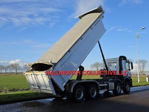 Camion benne d'occasion Mercedes-Benz Arocs 4245 8x4 Euro 6 30t Diesel, conduite à gauche, poids lourd, modèle 2022 - Product Image 4