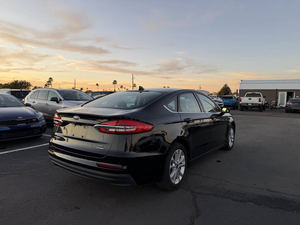 Ford Fusion Hybrid SE FWD Plus 2020 Usado en Buen Estado, Sin Accidentes, Conducción Izquierda/Derecha - Product Image 5