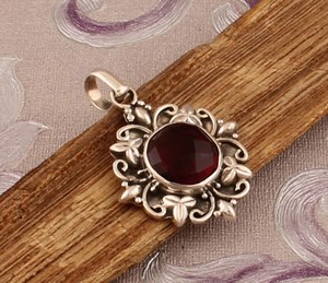 Anillo de Plata de Ley 925 sólida con bisel de piedras preciosas cortadas a cuadros de ónix rojo natural, colgante hecho a mano para mujeres, proveedores de joyería - Product Image 6