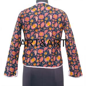Chaqueta Acolchada con Estampado Floral 100% Algodón para Mujer, Cuello en V, Mangas Largas, Tejido de Punto Transpirable, Bolsillos con Botones, Multi-Temporada - Product Image 5