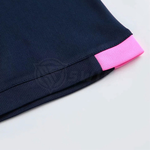 Vêtements de football en tissu doux personnalisés les plus vendus avec option de conception Vêtements de football personnalisables de qualité supérieure - Product Image 6