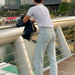 เสื้อยืดกราฟิกสำหรับการใช้งานในชีวิตประจำวันสำหรับทุกเพศเหมาะสำหรับการทำธุระในวันหยุดสุดสัปดาห์สำนักงานที่ผ่อนคลายหรือเครื่องแต่งกายแนวสตรีทแบบมินิมอลที่มีเอกลักษณ์ - Product Image 6