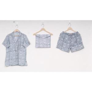 Mooie Hemelsblauwe Dames Nachtkleding Casual Stijl Bloemenprint Halve Mouwen Shirt Short 100% Katoen Odm Voorraad - Product Image 3