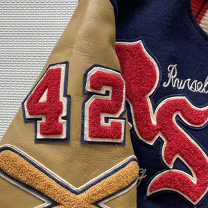 OEM personalizado de los hombres de la Universidad Varsity chaqueta Chenille bordado Bomber Varsity béisbol PU chaqueta de cuero para los hombres - Product Image 4